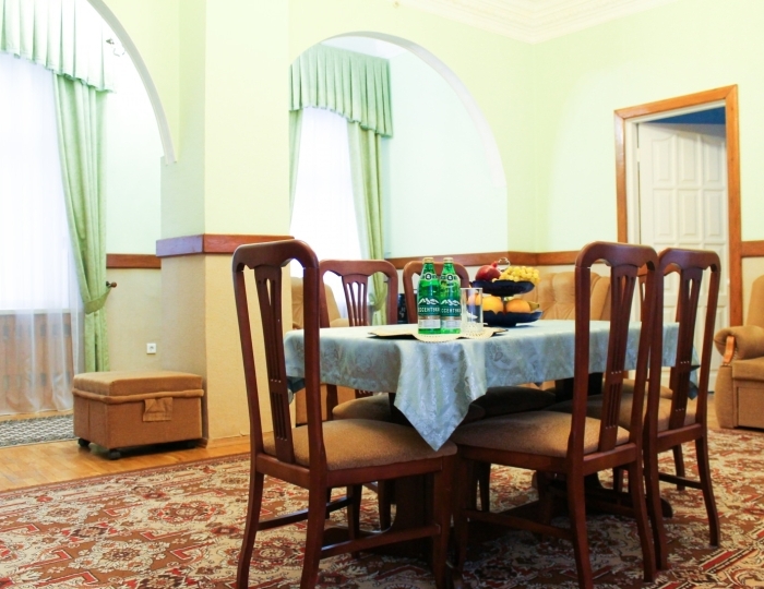 Двухместный трехкомнатный люкс - Санаторий «Ессентукский» Министерства Обороны РФ